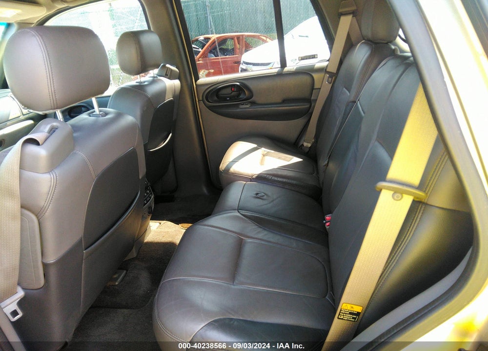 2002 CHEVROLET TRAILBLAZER LTZ VIN: 1GNDS13S822136874
