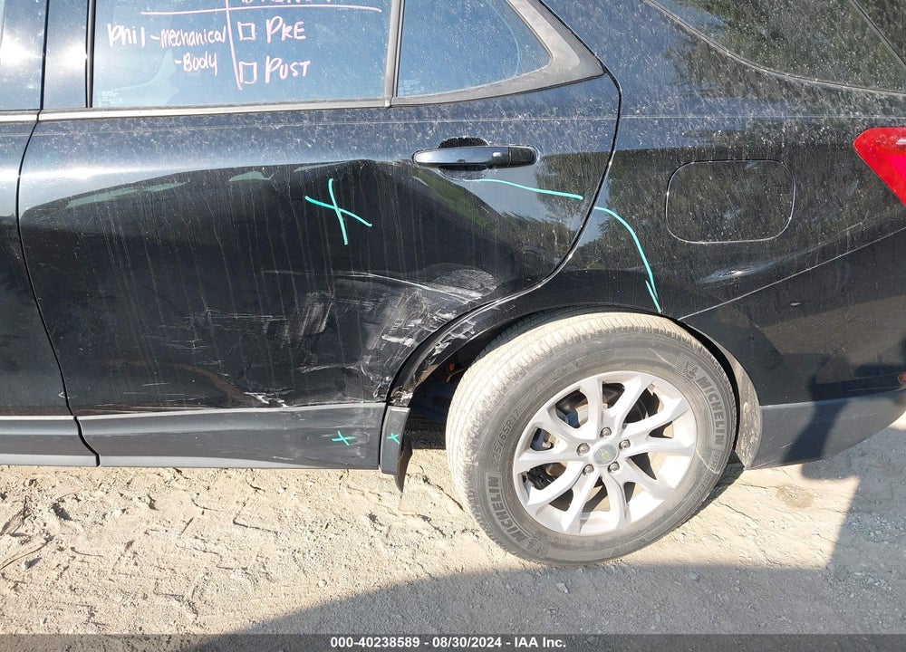 2018 CHEVROLET EQUINOX LS VIN: 3GNAXHEV2JL404528