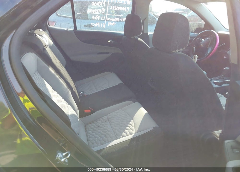 2018 CHEVROLET EQUINOX LS VIN: 3GNAXHEV2JL404528