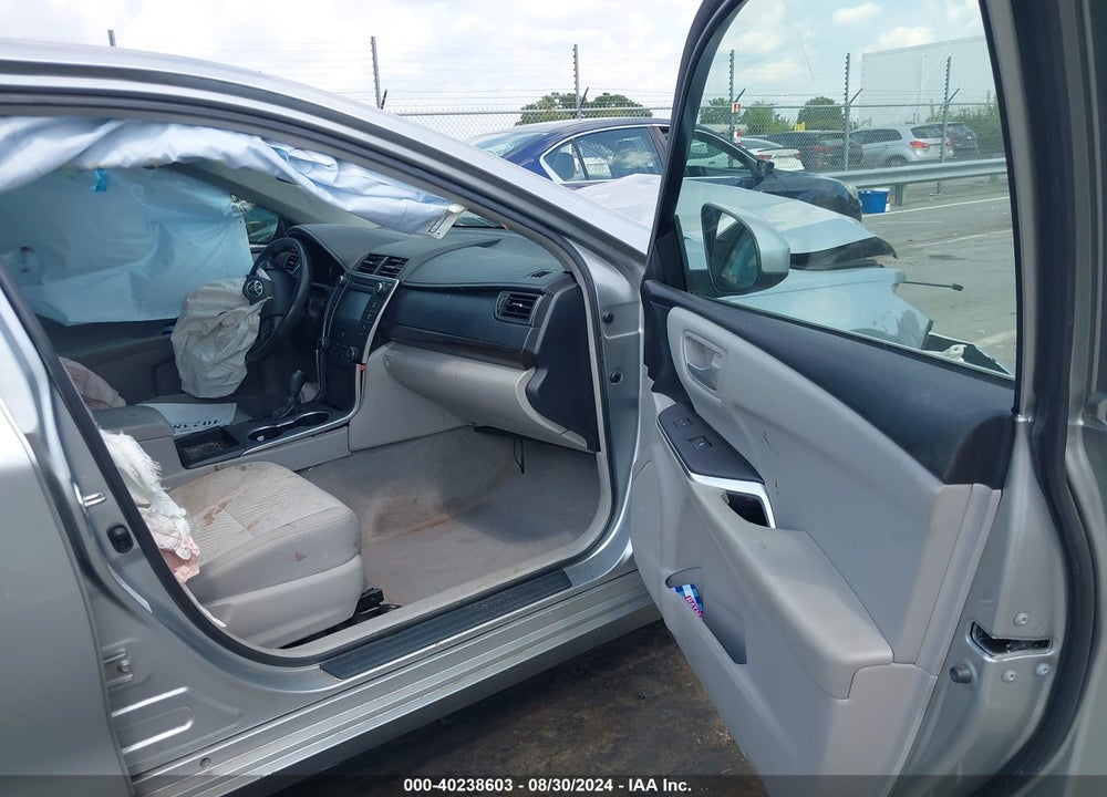 2017 TOYOTA CAMRY LE VIN: 4T1BF1FKXHU780093