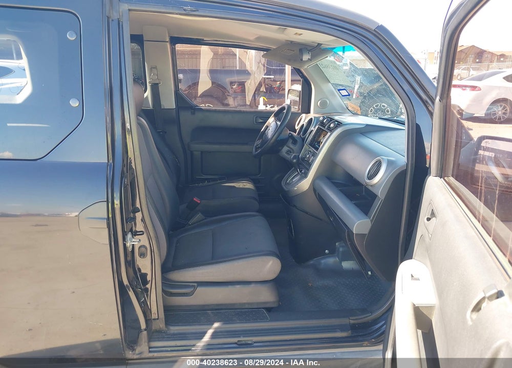 2004 HONDA ELEMENT LX VIN: 5J6YH18364L000857