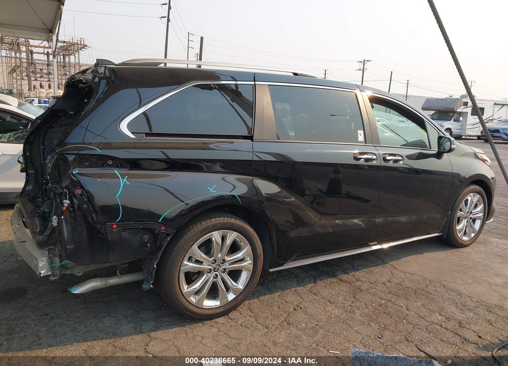 2023 TOYOTA SIENNA PLATINUM VIN: 5TDERKEC1PS169896