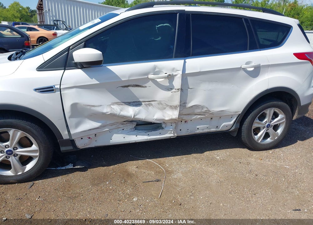 2016 FORD ESCAPE SE VIN: 1FMCU0G90GUB89169