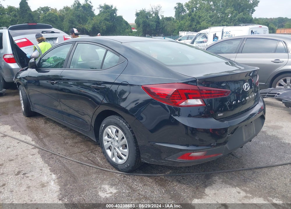 2019 HYUNDAI ELANTRA SE VIN: KMHD74LF4KU821324