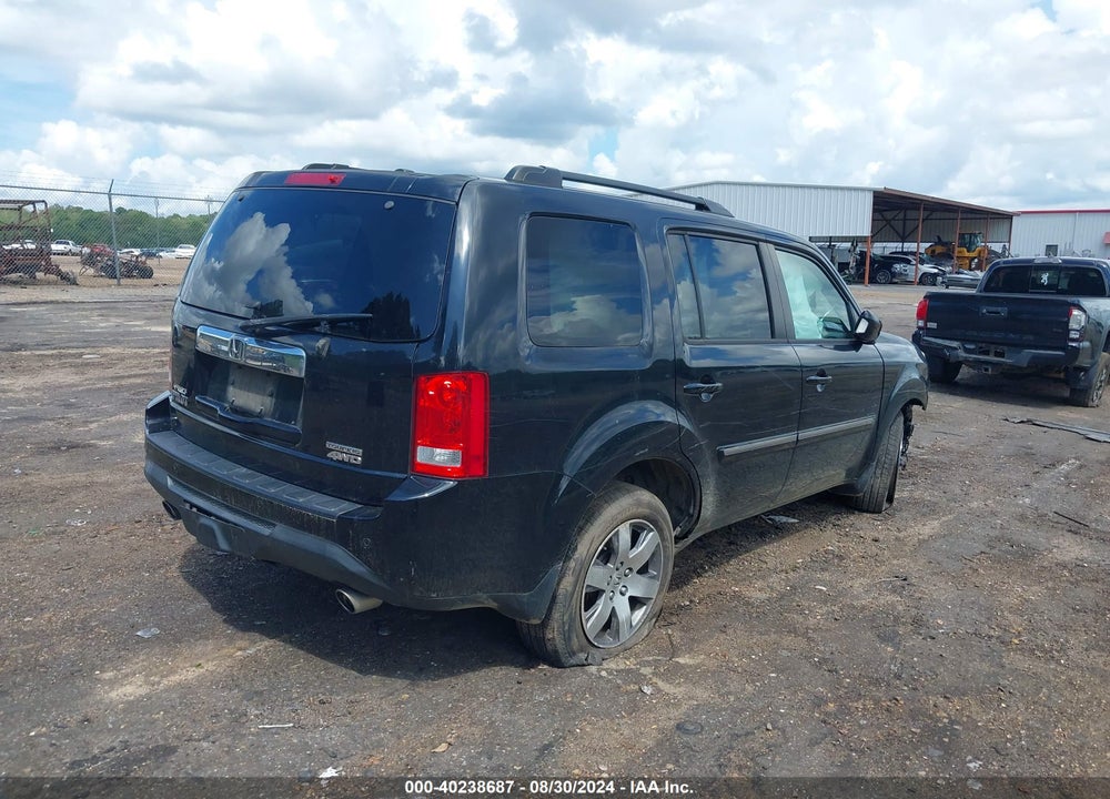 2015 HONDA PILOT TOURING VIN: 5FNYF4H93FB050333