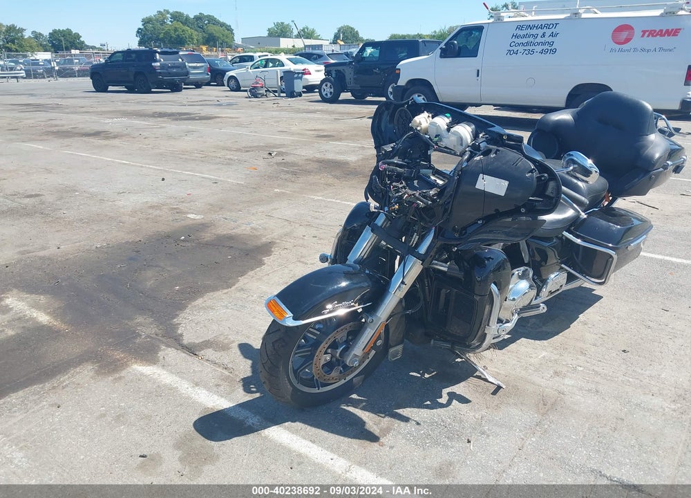 2019 HARLEY-DAVIDSON FLHTK VIN: 1HD1KEF17KB662904