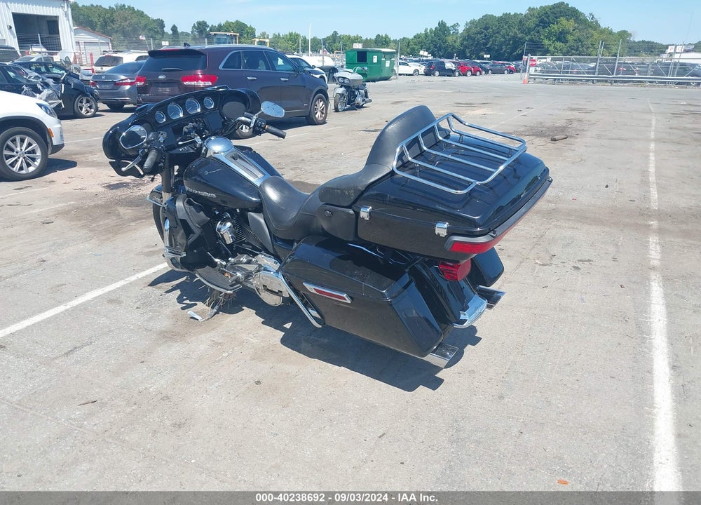 2019 HARLEY-DAVIDSON FLHTK VIN: 1HD1KEF17KB662904