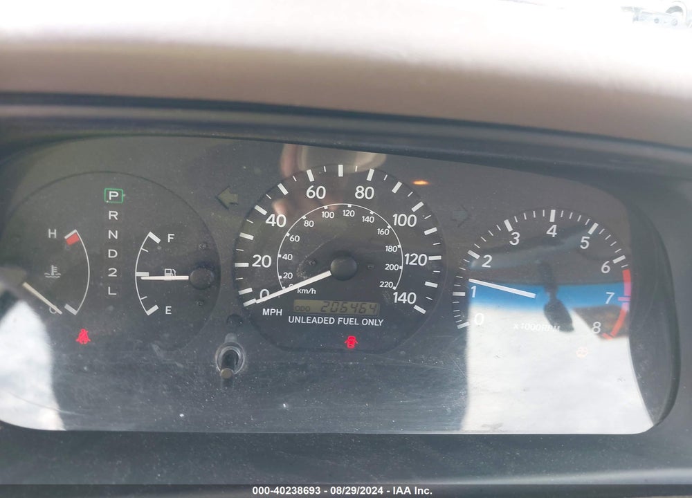 1998 TOYOTA CAMRY LE VIN: 4T1BG22K3WU830905