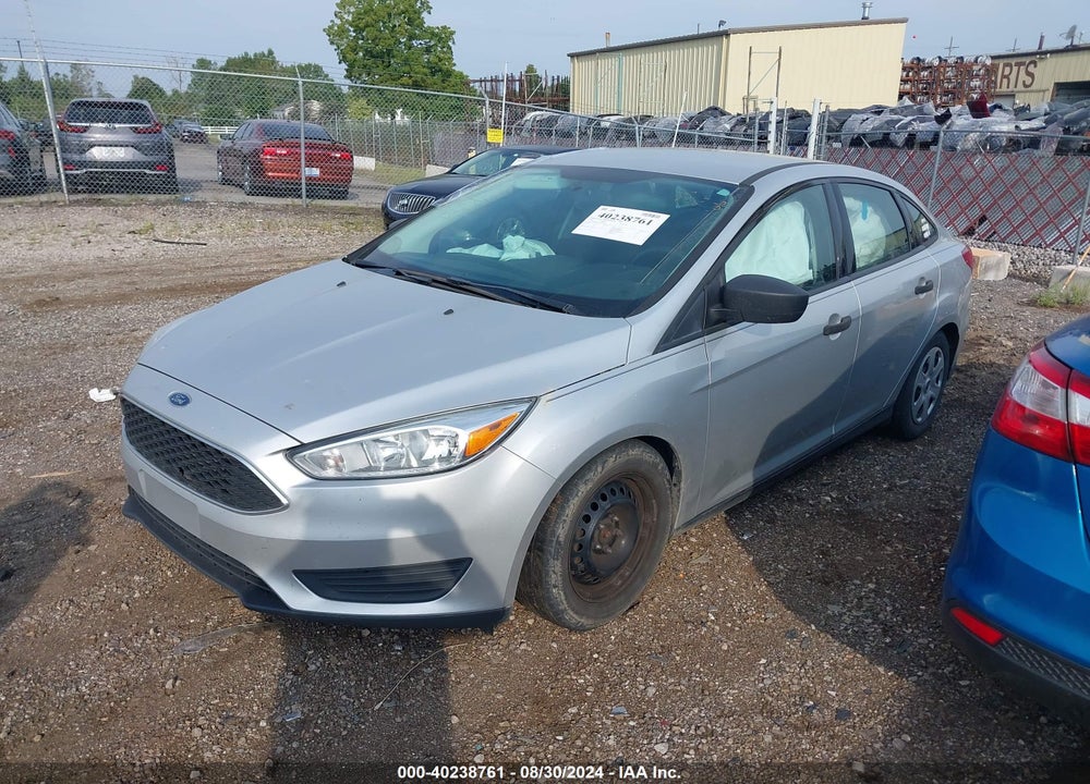 2016 FORD FOCUS S VIN: 1FADP3E2XGL386160