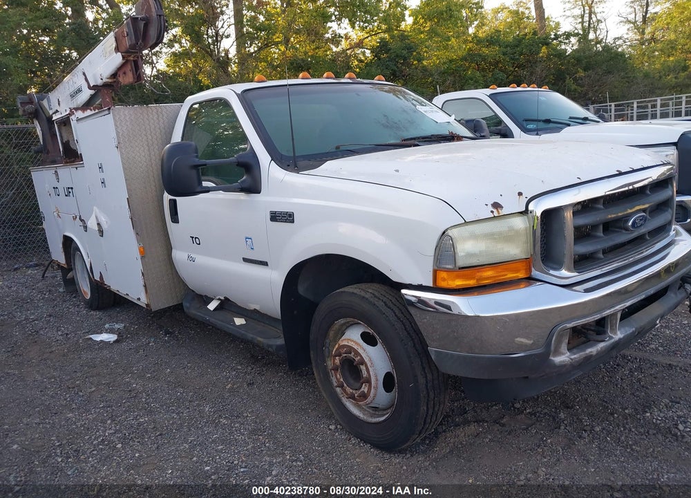 2001 FORD F-550 XL/XLT VIN: 1FDAF56F11EC82869