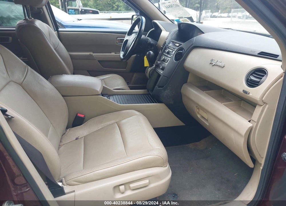 2013 HONDA PILOT EX-L VIN: 5FNYF4H52DB057588