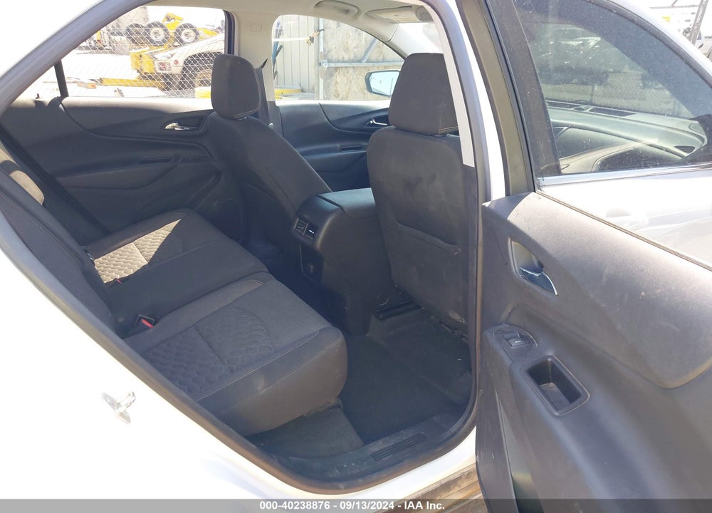 2018 CHEVROLET EQUINOX LT VIN: 2GNAXJEVXJ6301501
