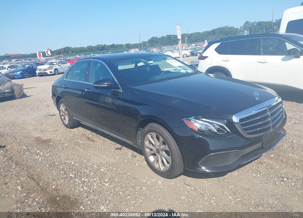 2018 MERCEDES-BENZ E 300 4MATIC VIN: WDDZF4KB1JA372427