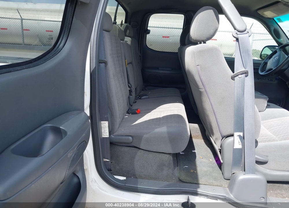 2005 TOYOTA TUNDRA SR5 V8 VIN: 5TBRT34115S460767