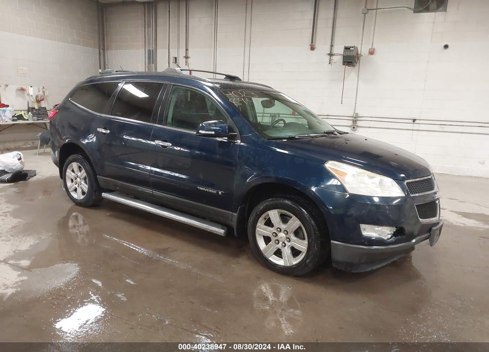 2009 CHEVROLET TRAVERSE LT VIN: 1GNEV23D49S166290