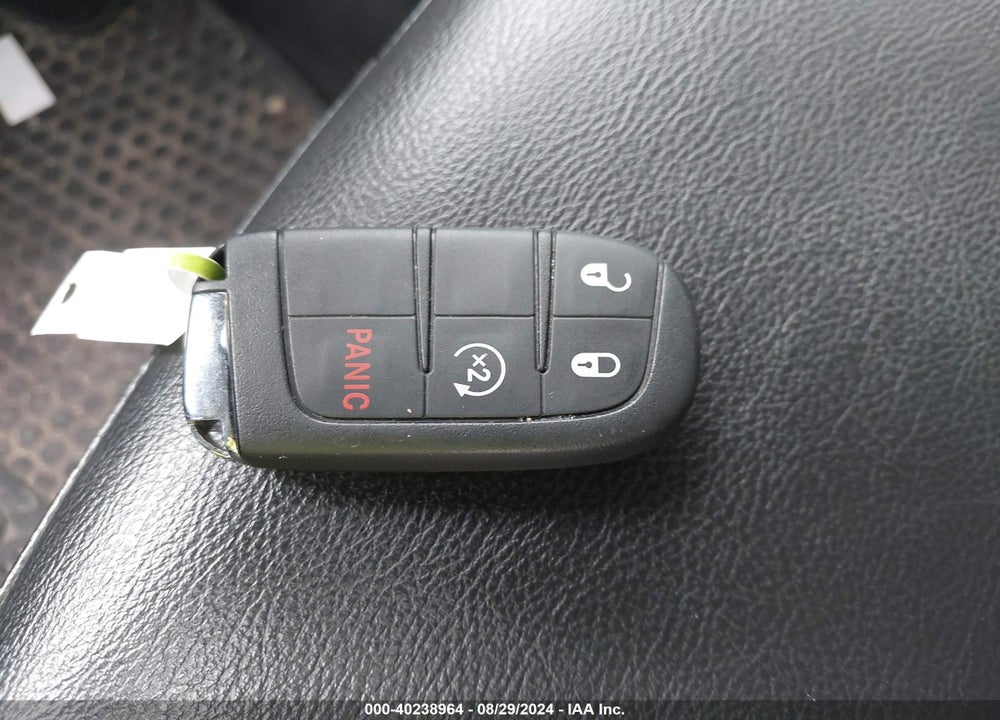 2018 JEEP COMPASS LATITUDE 4X4 VIN: 3C4NJDBB9JT283866