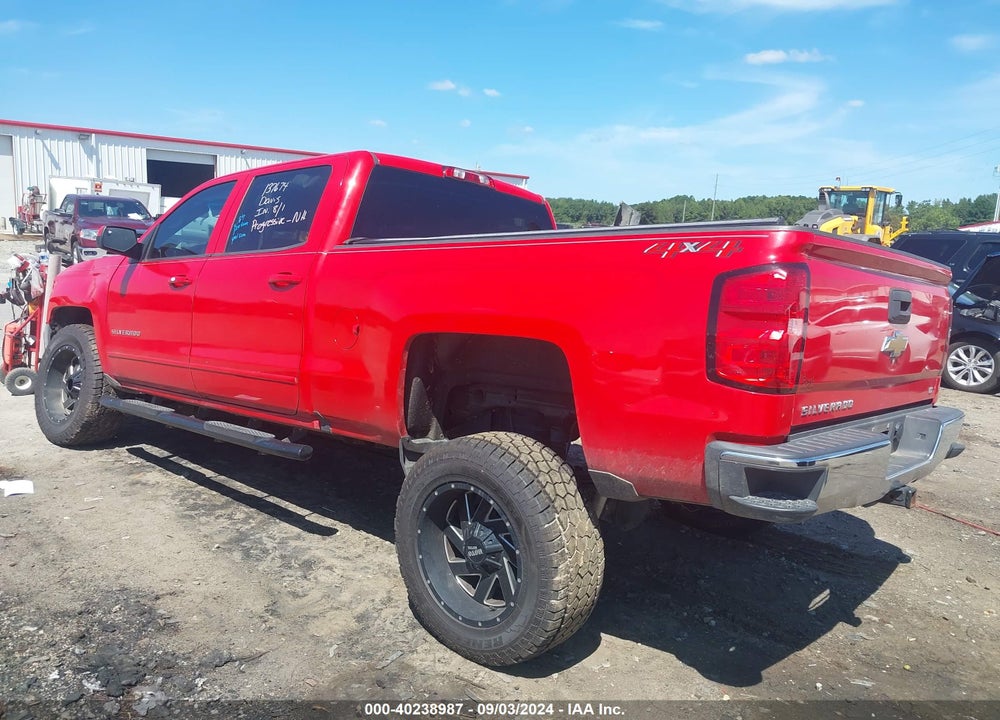 2018 CHEVROLET SILVERADO 1500 1LT VIN: 1GCUKREC7JF152357