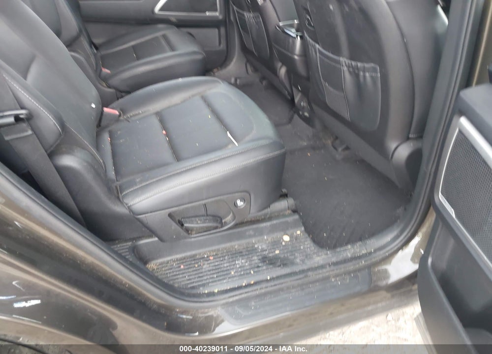 2022 KIA TELLURIDE S VIN: 5XYP6DHC7NG243535