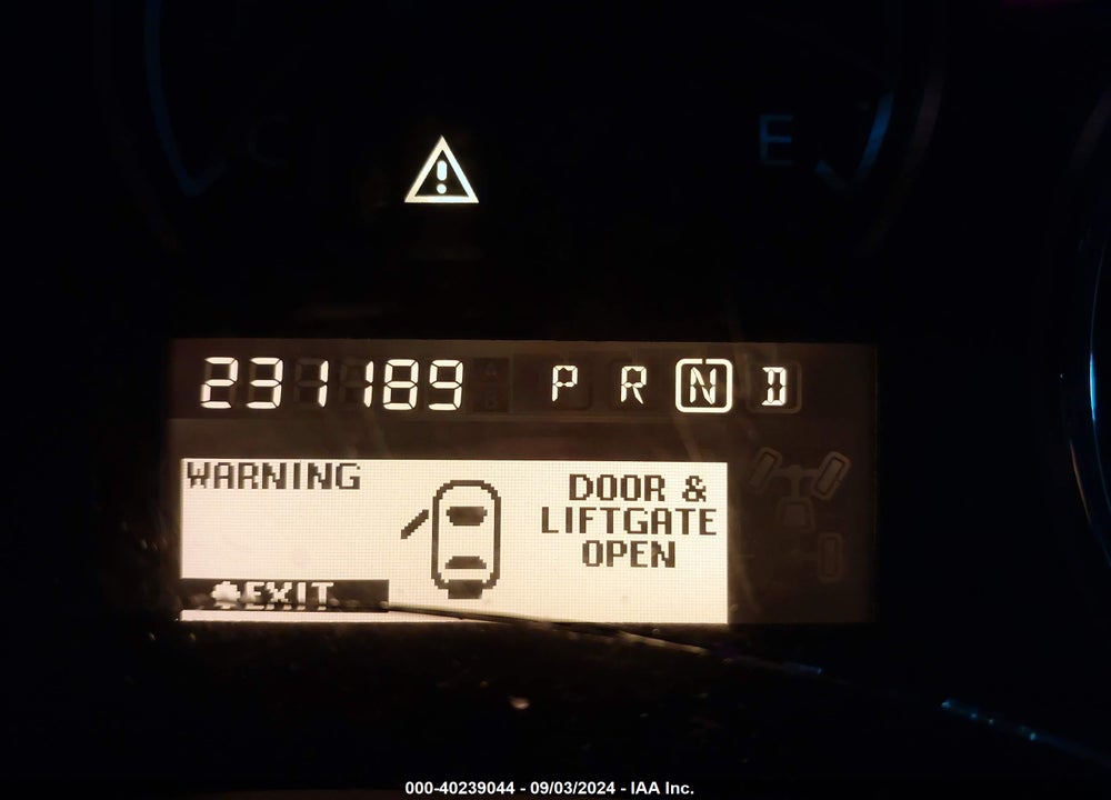 2010 NISSAN ARMADA PLATINUM VIN: 5N1AA0NE5AN612104