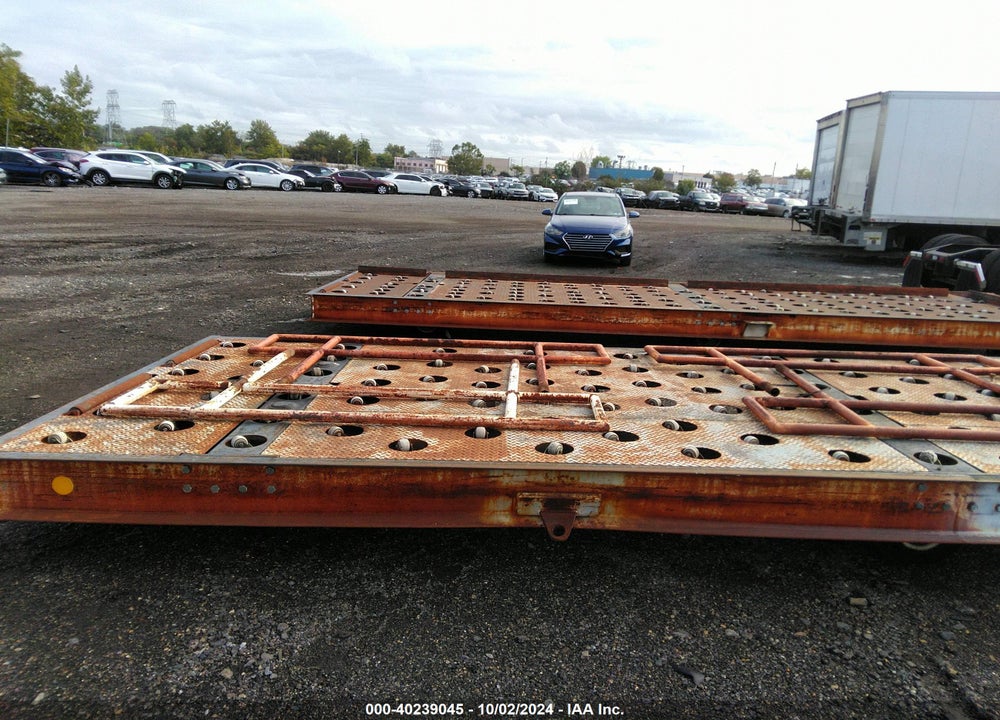 1999 EQUIPMENT STEEL GSE 9333 VIN: 00000000000047103