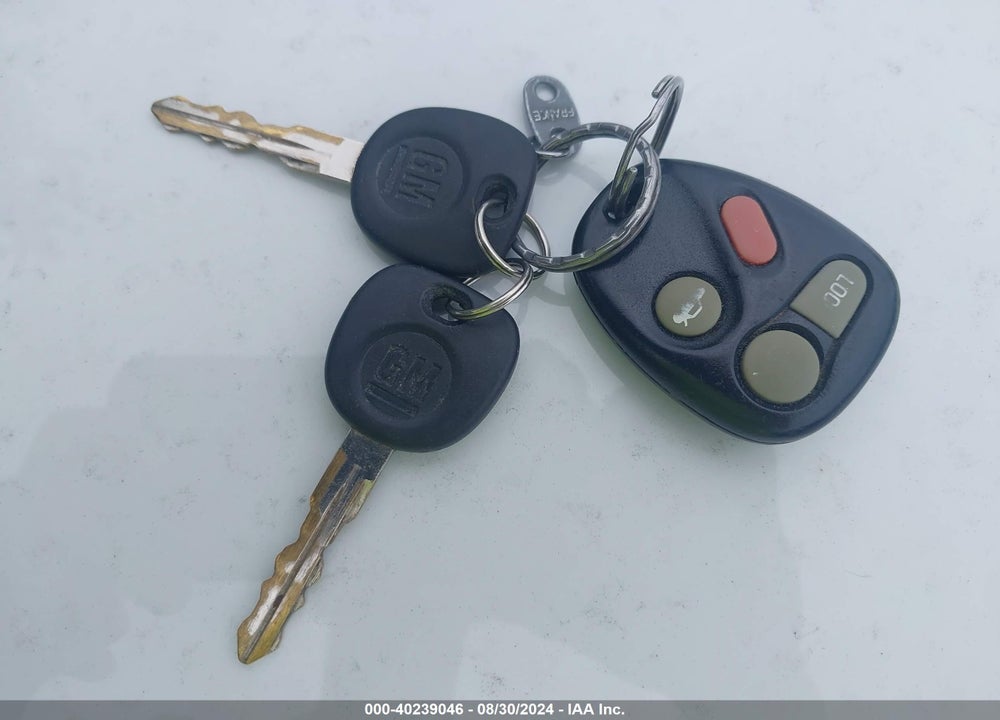 2001 SATURN SL1 VIN: 1G8ZH52821Z335381