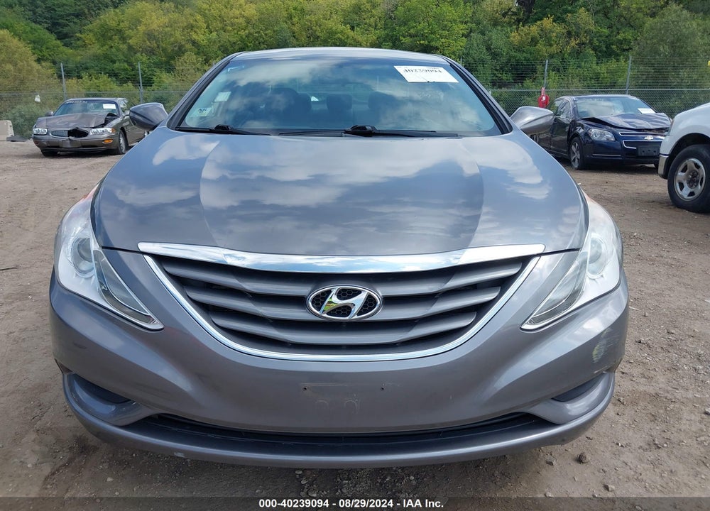 2011 HYUNDAI SONATA VIN: 5NPEB4AC6BH047930