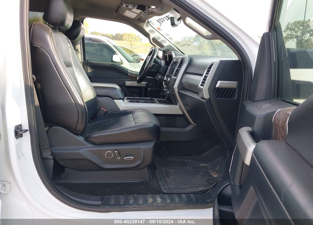 2017 FORD F-350 LARIAT VIN: 1FT8W3BT8HEE06293