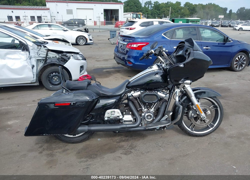 2018 HARLEY-DAVIDSON FLTRX ROAD GLIDE VIN: 1HD1KHC11JB629997