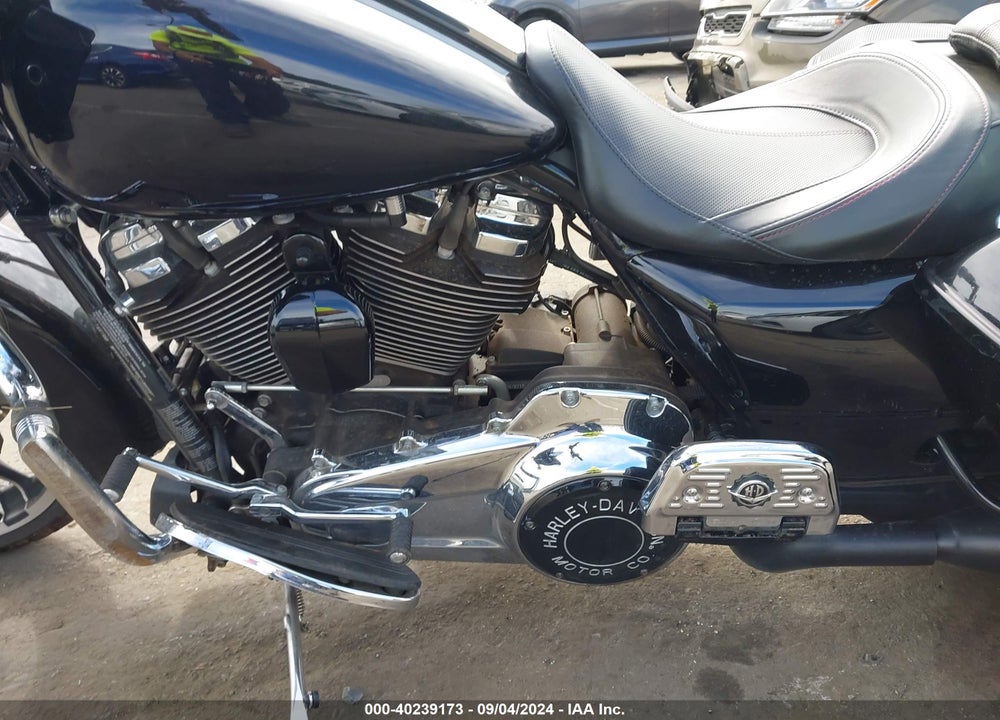 2018 HARLEY-DAVIDSON FLTRX ROAD GLIDE VIN: 1HD1KHC11JB629997