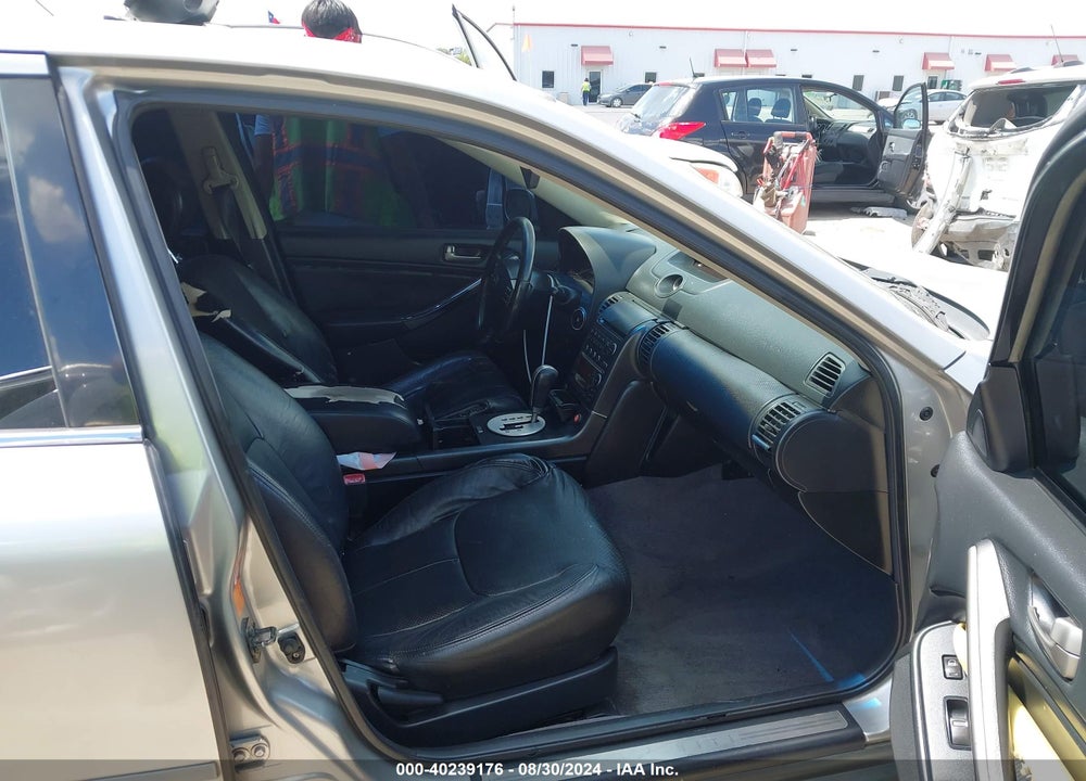 2003 INFINITI G35 BASE W/6 SPEED MANUAL VIN: JNKCV51E53M018964