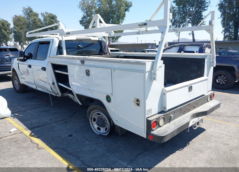 2020 FORD F-350 CHASSIS XL VIN: 1FD8W3ET4LEC57493