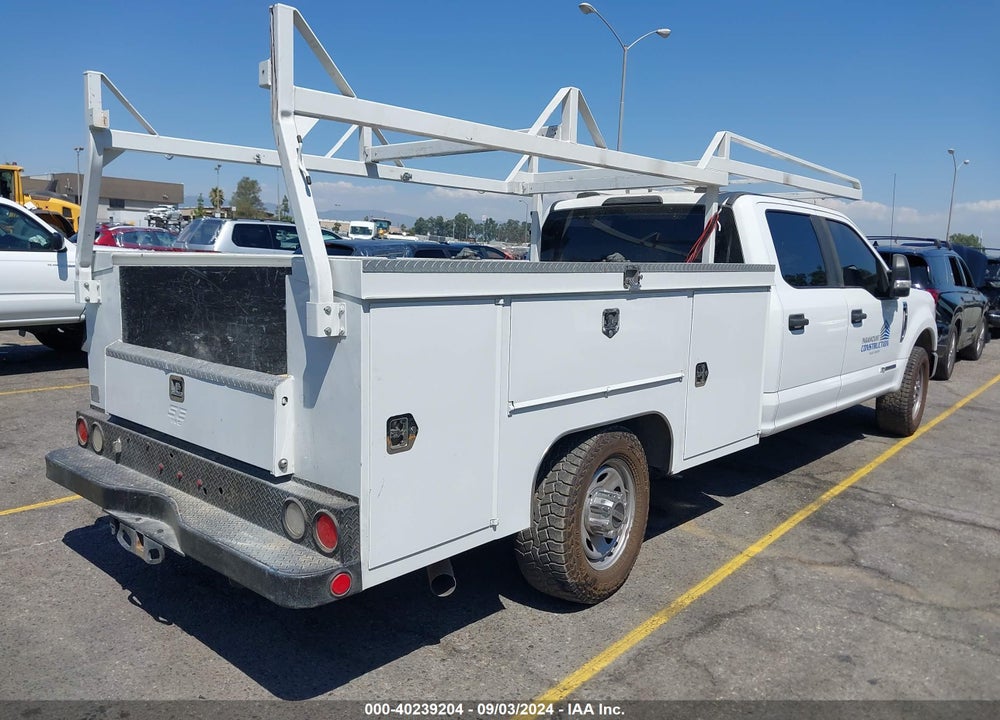 2020 FORD F-350 CHASSIS XL VIN: 1FD8W3ET4LEC57493