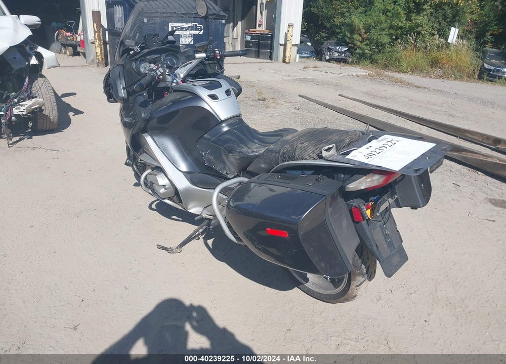 2010 BMW R1200 RT VIN: WB1044007AZW18101