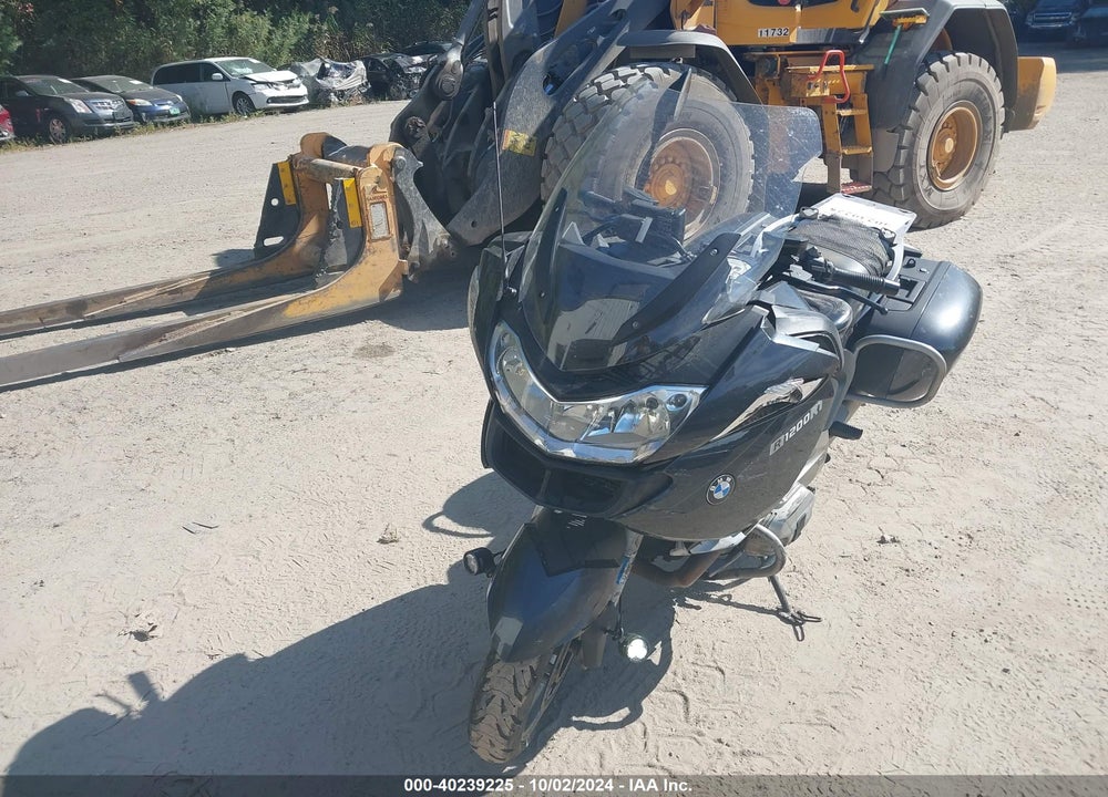 2010 BMW R1200 RT VIN: WB1044007AZW18101