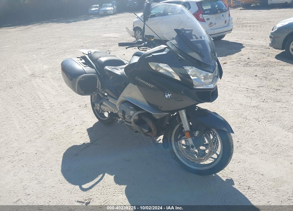 2010 BMW R1200 RT VIN: WB1044007AZW18101
