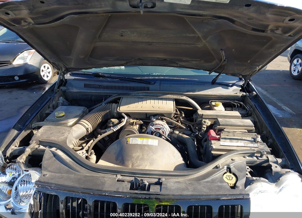 2007 JEEP GRAND CHEROKEE LAREDO VIN: 1J8GS48K67C677142