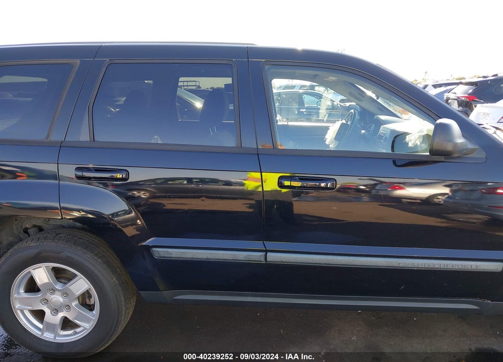 2007 JEEP GRAND CHEROKEE LAREDO VIN: 1J8GS48K67C677142