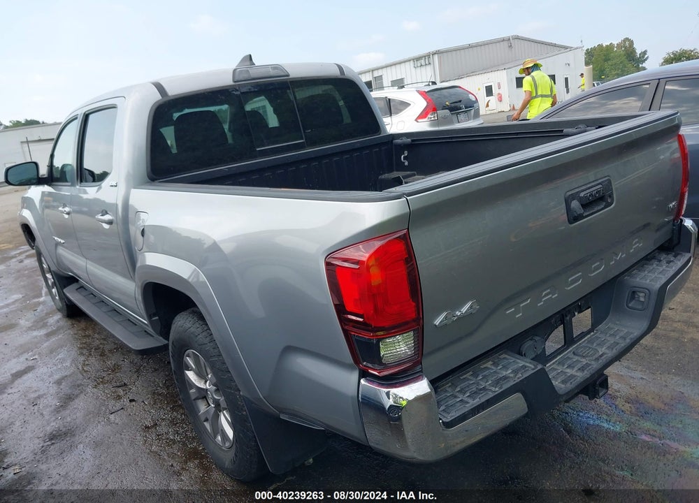 2018 TOYOTA TACOMA SR5 V6 VIN: 3TMCZ5AN2JM162690