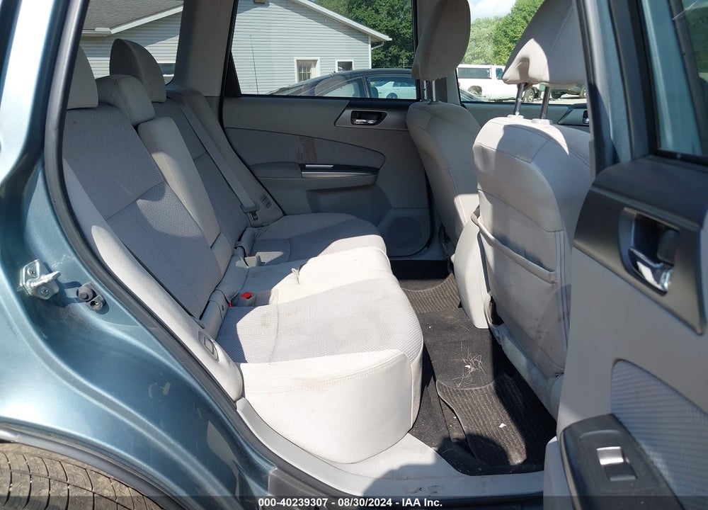 2011 SUBARU FORESTER 2.5X PREMIUM VIN: JF2SHADC6BH702034
