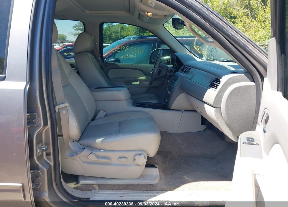 2012 CHEVROLET AVALANCHE 1500 LT1 VIN: 3GNTKFE74CG221320
