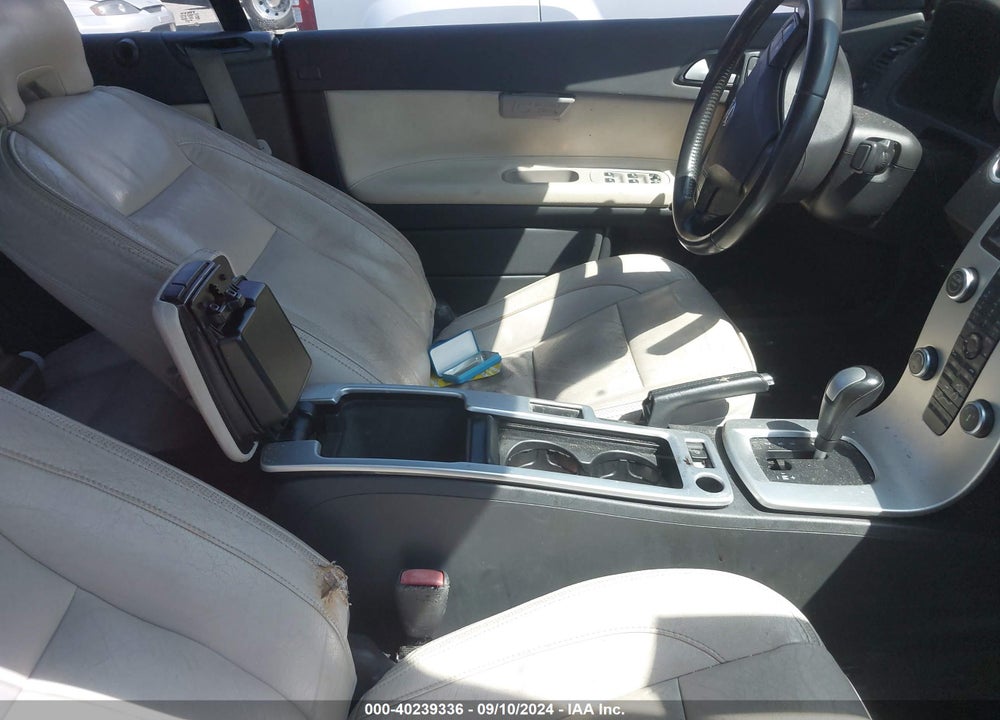 2011 VOLVO C70 T5 VIN: YV1672MC7BJ107950