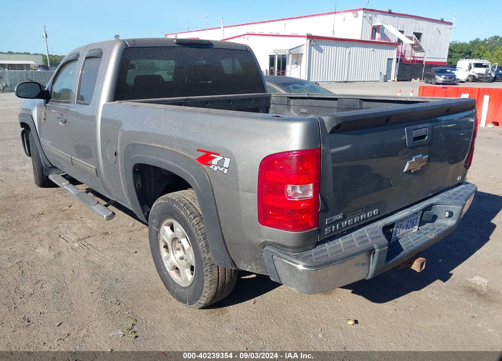 2009 CHEVROLET SILVERADO 1500 LT VIN: 1GCEK29079Z119803
