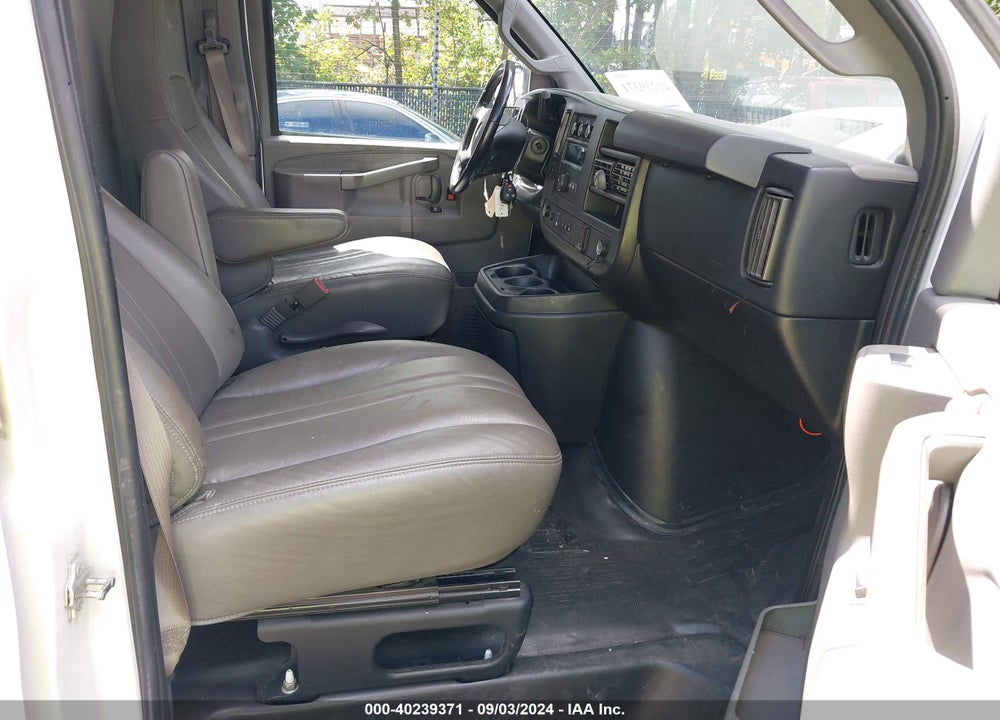 2018 CHEVROLET EXPRESS 2500 WORK VAN VIN: 1GCWGAFP7J1258916