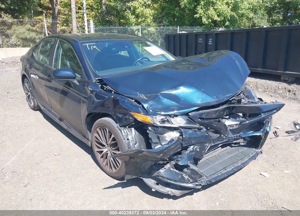 2020 TOYOTA CAMRY SE VIN: 4T1G11AK7LU996049