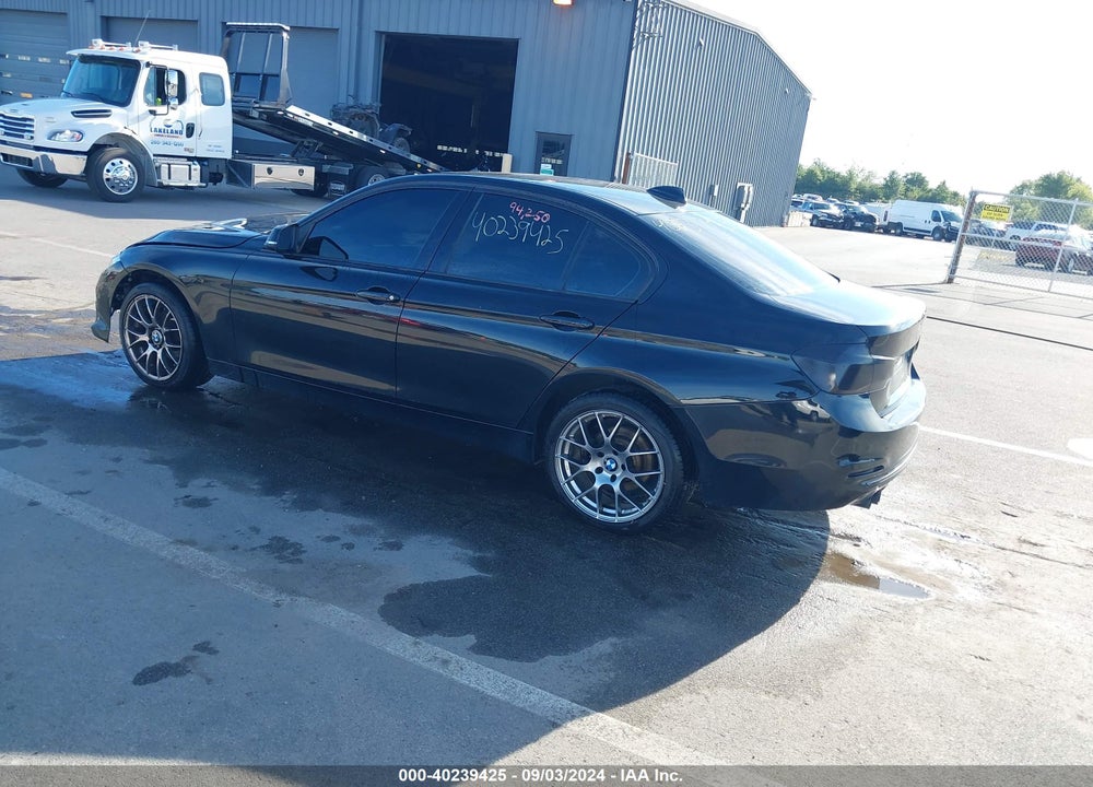 2018 BMW 330 VIN: WBA8D9C59JA013471