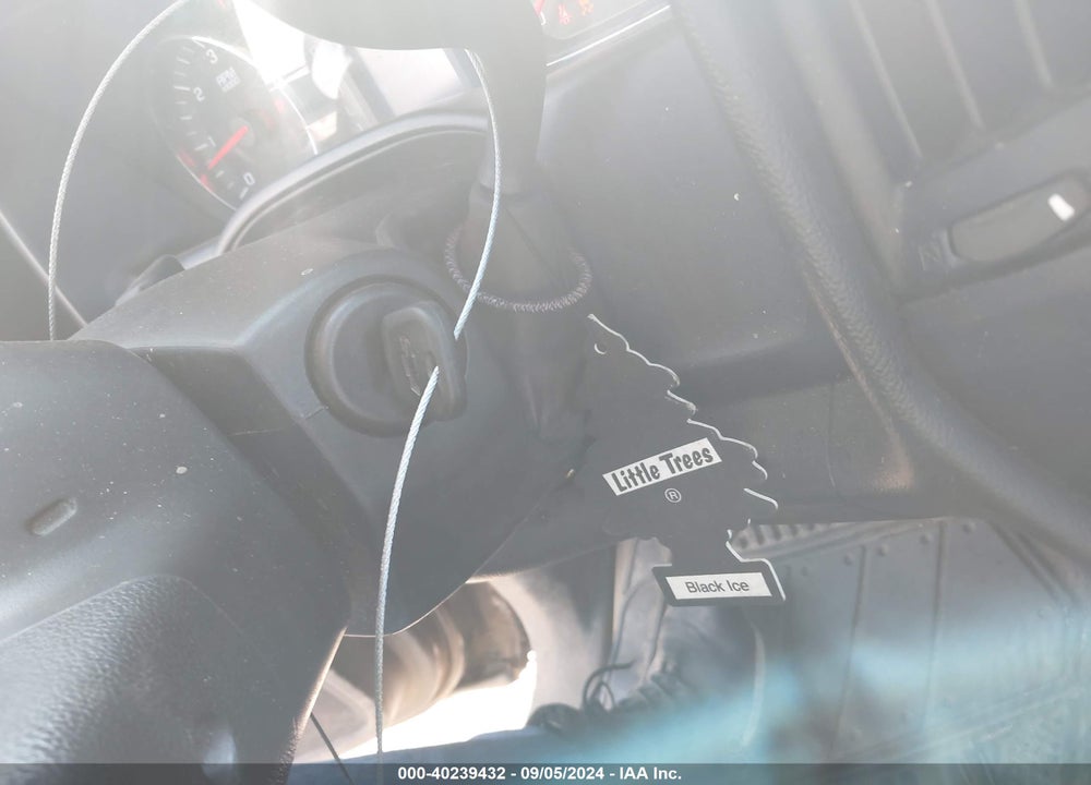 2018 CHEVROLET SILVERADO 2500HD WT VIN: 1GC2KUEG2JZ233522
