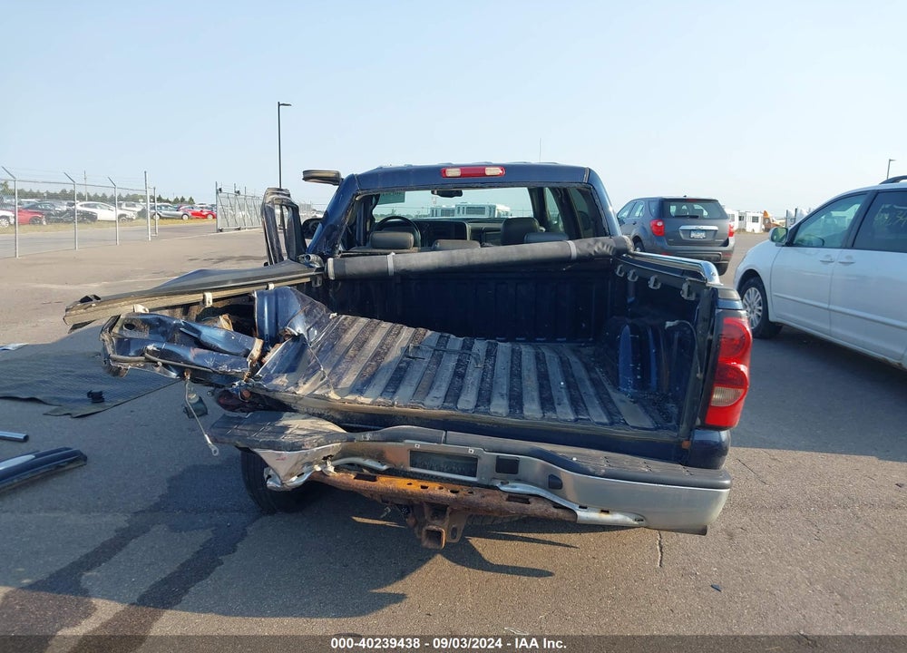 2006 CHEVROLET SILVERADO 1500 LT3 VIN: 2GCEK13T561179693