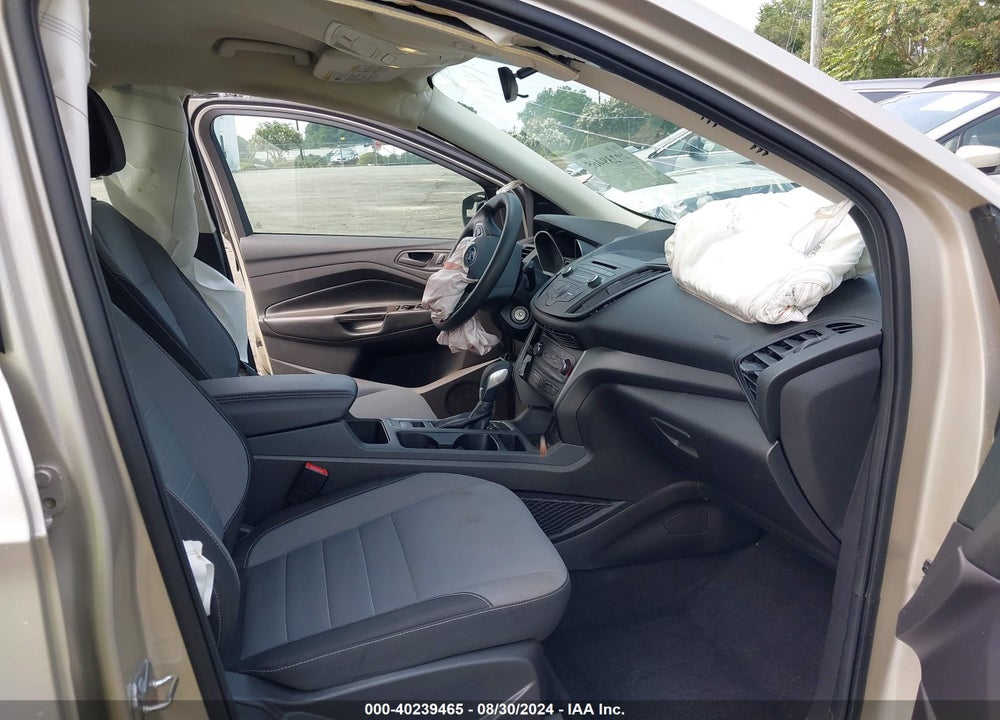 2017 FORD ESCAPE S VIN: 1FMCU0F75HUD04267