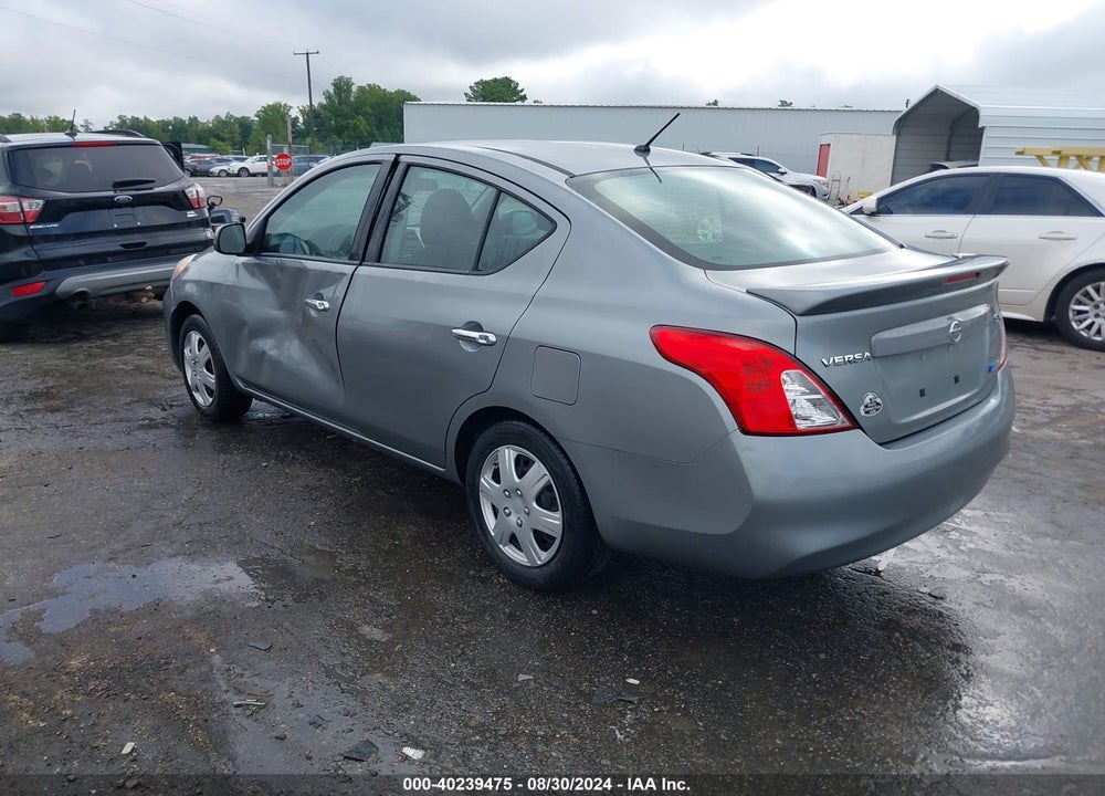 2014 NISSAN VERSA 1.6 SV VIN: 3N1CN7APXEL805083