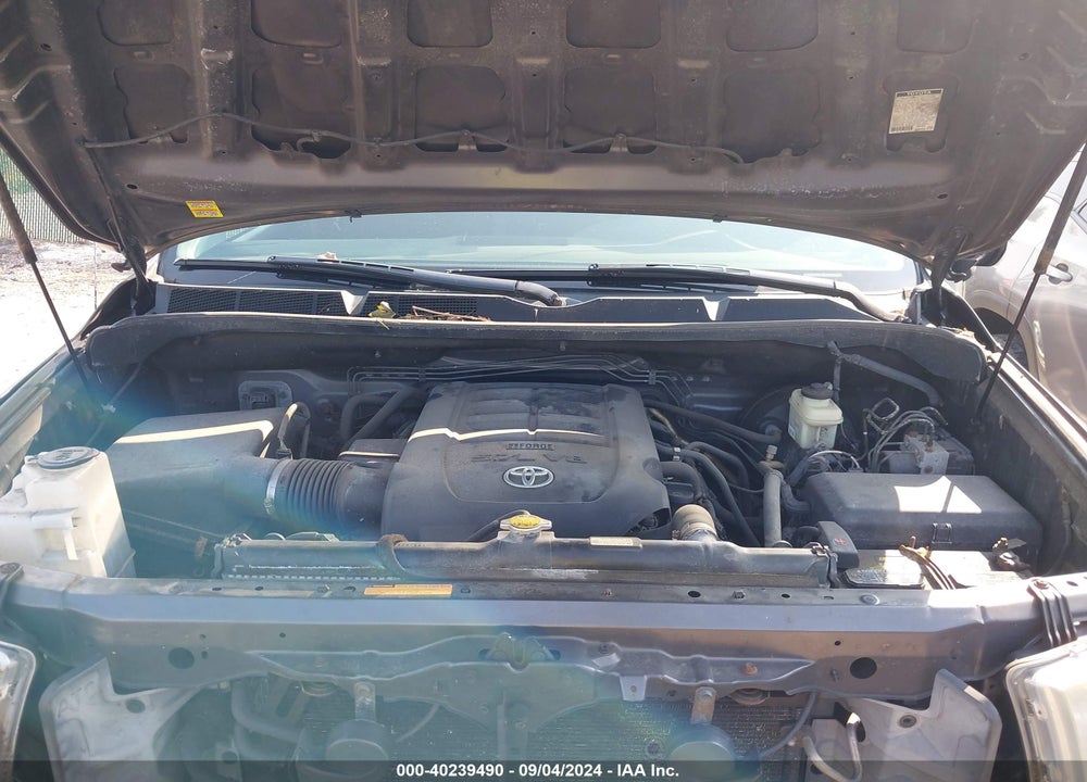 2011 TOYOTA TUNDRA GRADE 5.7L V8 VIN: 5TFUW5F13BX179996
